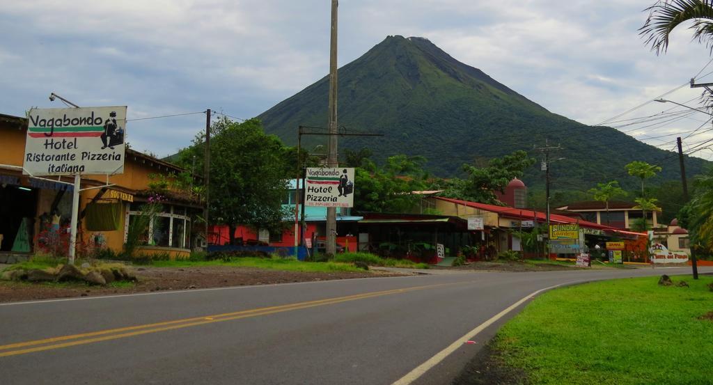 Hotel Vagabondo La Fortuna Exteriér fotografie